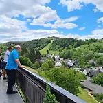 아파트 Panoramablick Schwalefeld 빌링겐